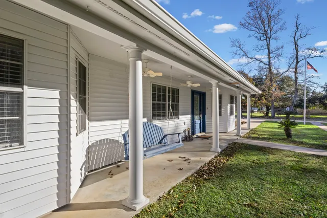 $440,000 | 8592 Creek Road, Orange, TX 77630