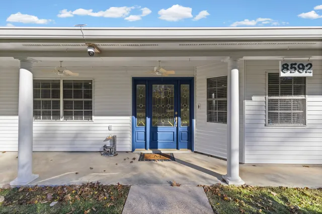 $440,000 | 8592 Creek Road, Orange, TX 77630