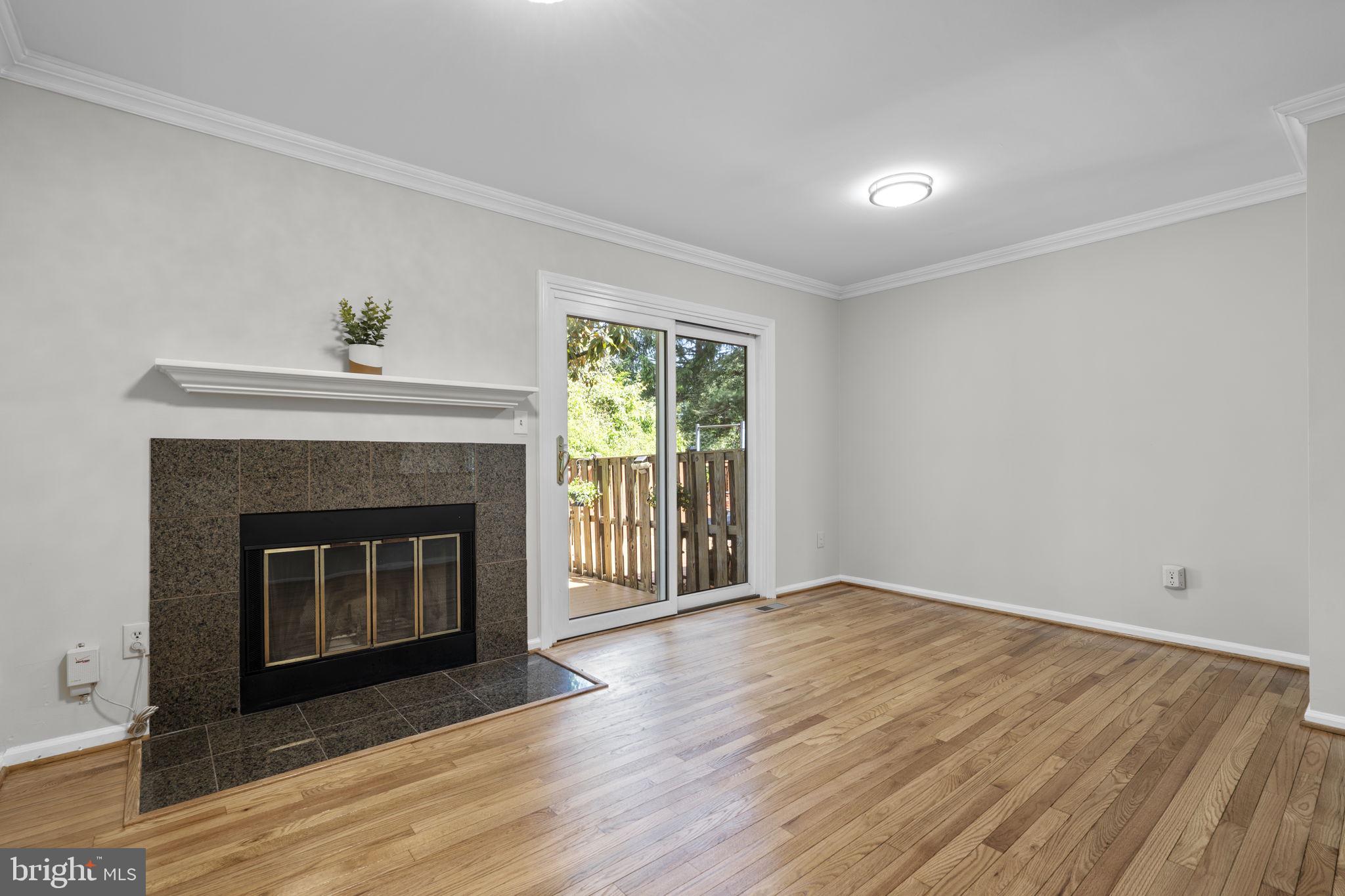 6557 Cypress Point Road Alexandria, VA 22312 - Photo 10 of 30