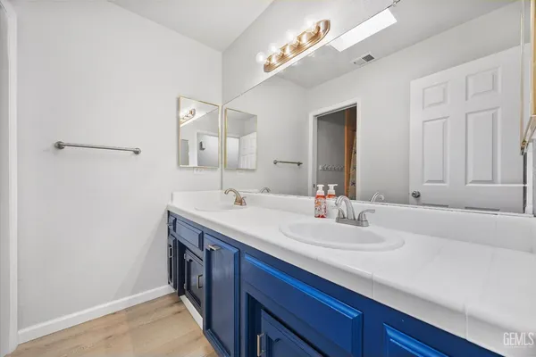 $440,000 | Undisclosed Address, Bakersfield, CA 93312