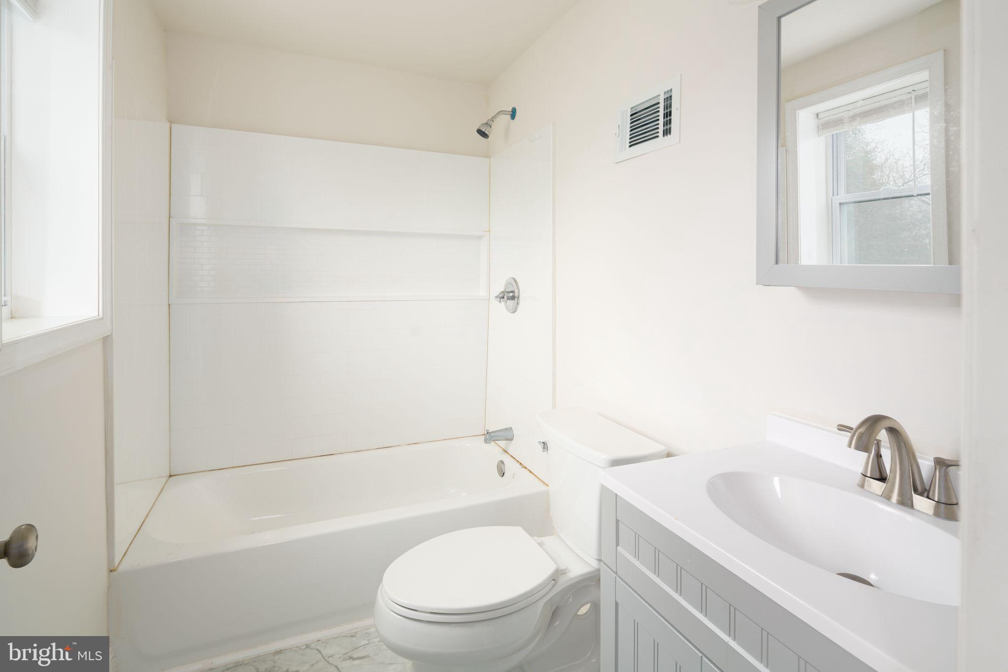 32 6th Street Brookhaven, PA 19015 - Photo 13 of 15