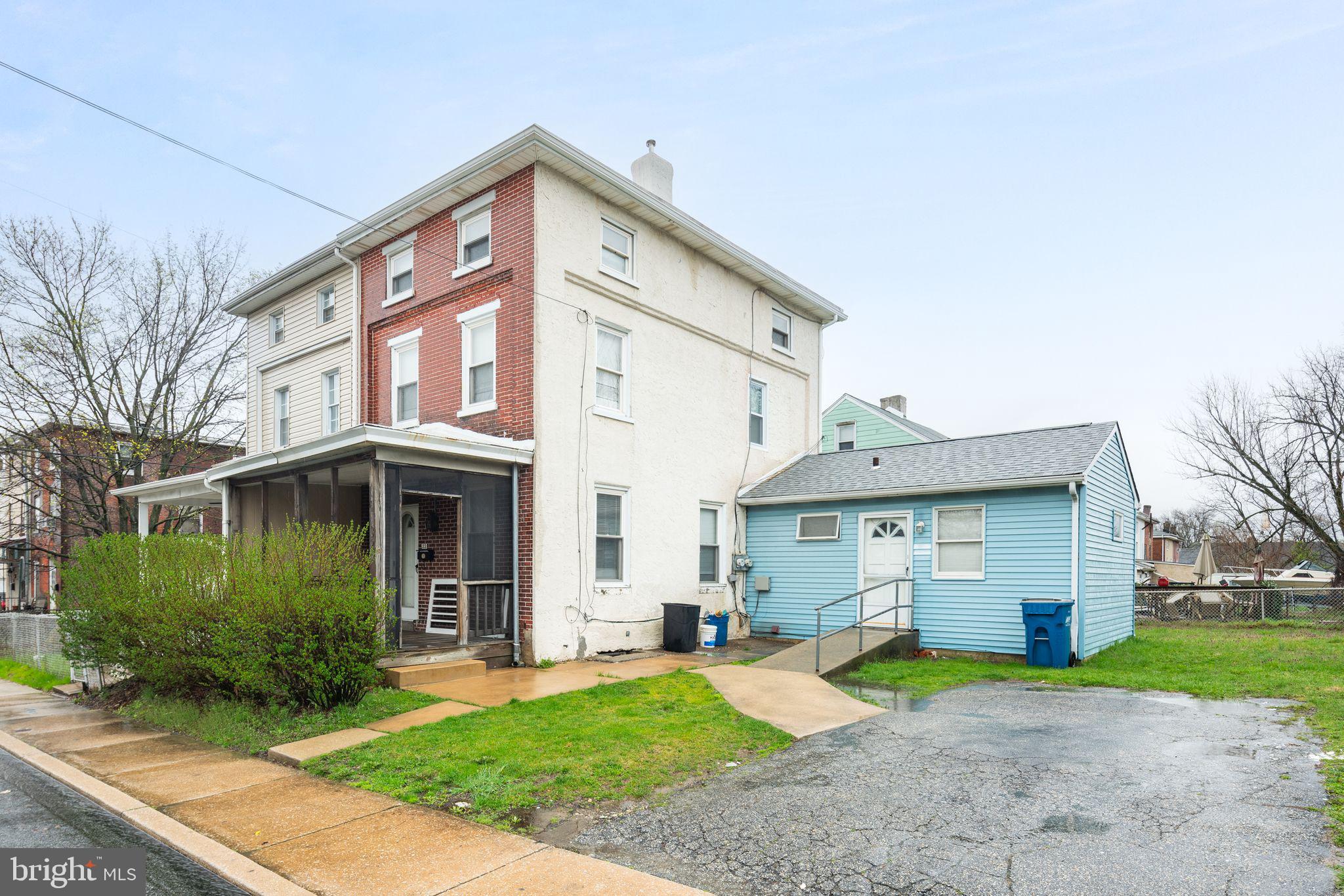 32 6th Street Brookhaven, PA 19015 - Photo 2 of 15