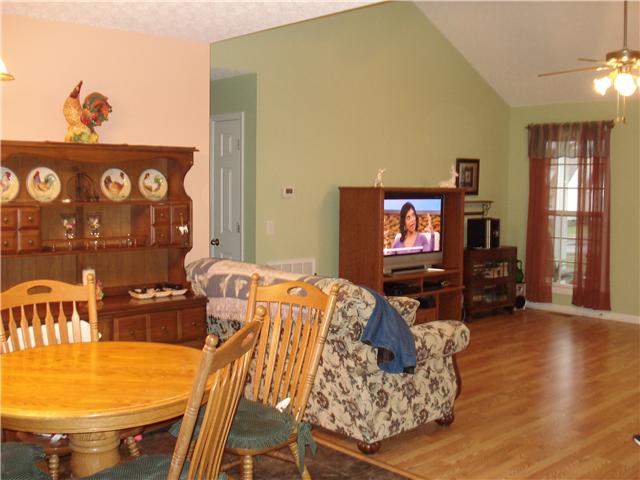 104 Cook Lane Tullahoma, TN 37388 - Photo 13 of 20 Gallery Image 13