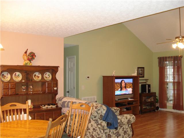 104 Cook Lane Tullahoma, TN 37388 - Photo 14 of 20 Gallery Image 14