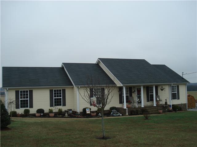 104 Cook Lane Tullahoma, TN 37388 - Photo 3 of 20 Gallery Image 3