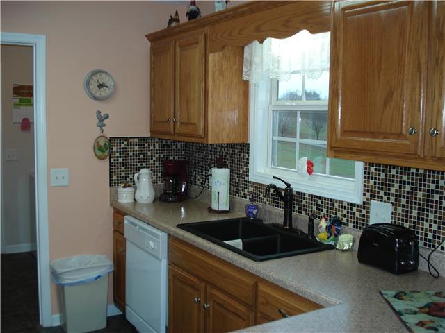 104 Cook Lane Tullahoma, TN 37388 - Photo 10 of 20 Gallery Image 10