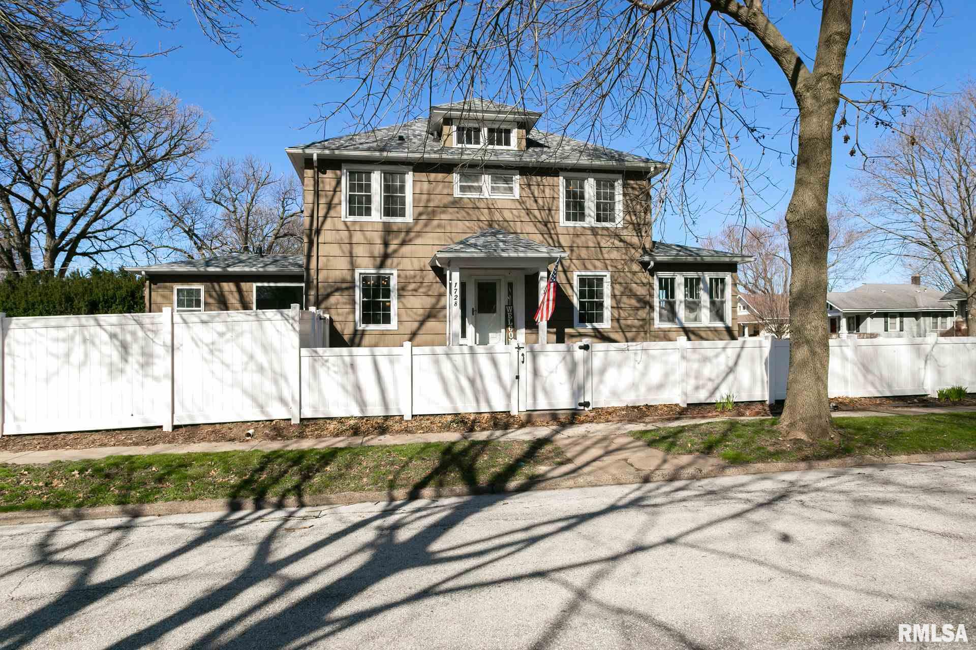 1728 Forest Road Davenport, IA 52803 - Photo 28 of 31 Gallery Image 28