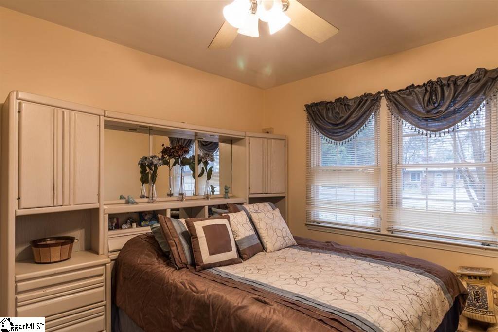423 Tanglewood Drive Anderson, SC 29621 - Photo 14 of 36 Gallery Image 14