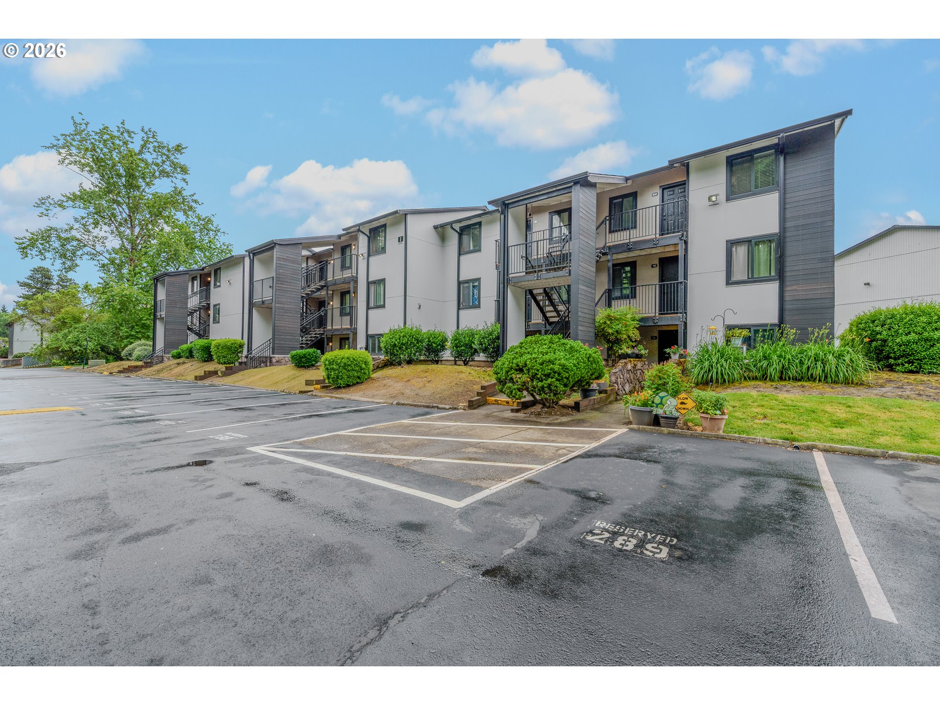 14095 Southwest Walker Road, Unit 95 Beaverton, OR 97005 - Photo 35 of 37