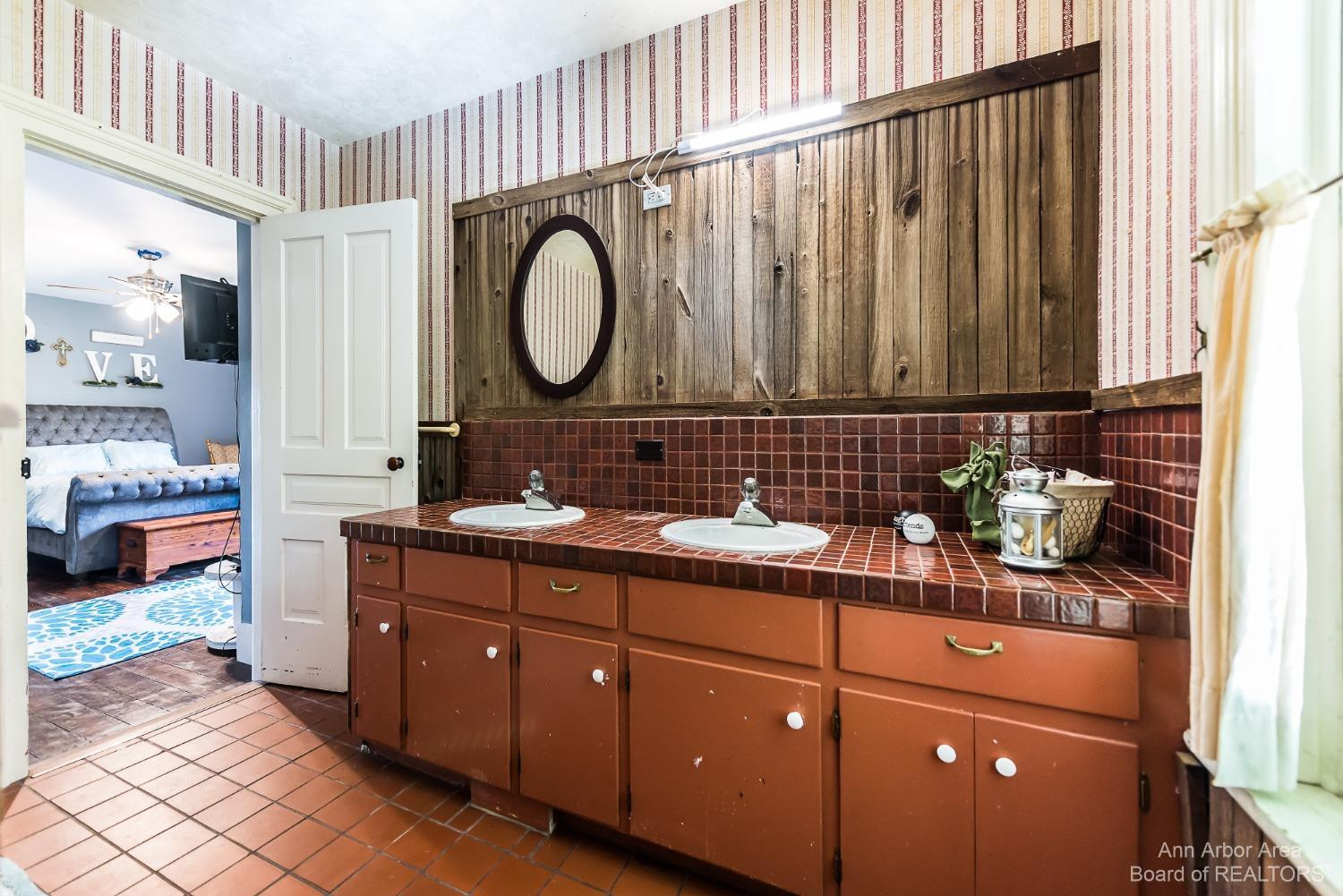 12701 East Pleasant Lake Road Manchester, MI 48158 - Photo 23 of 60 Photo 23