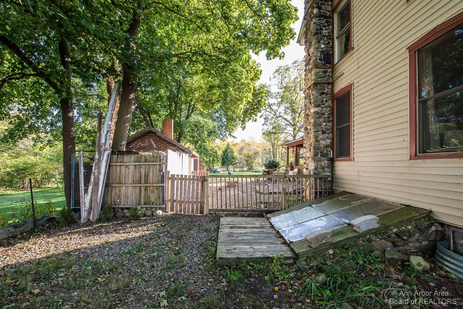 12701 East Pleasant Lake Road Manchester, MI 48158 - Photo 48 of 60 Photo 48