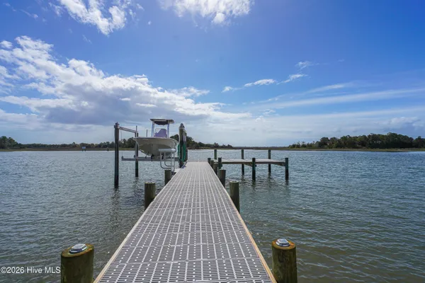 $1,800,000 | 252 Shell Rock Landing Road, Hubert, NC 28539