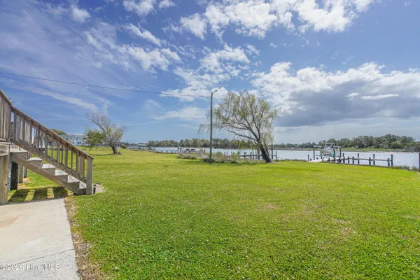 $1,800,000 | 252 Shell Rock Landing Road, Hubert, NC 28539