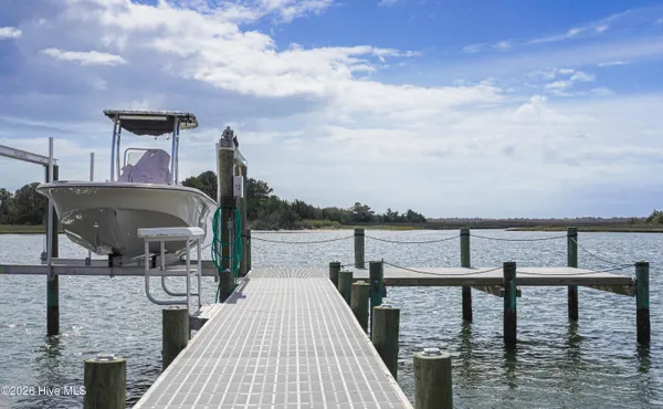 $1,800,000 | 252 Shell Rock Landing Road, Hubert, NC 28539