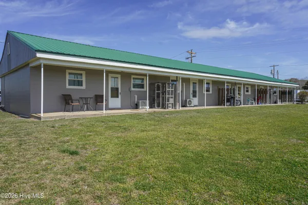 $1,800,000 | 252 Shell Rock Landing Road, Hubert, NC 28539