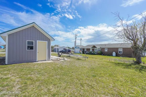 $1,800,000 | 252 Shell Rock Landing Road, Hubert, NC 28539