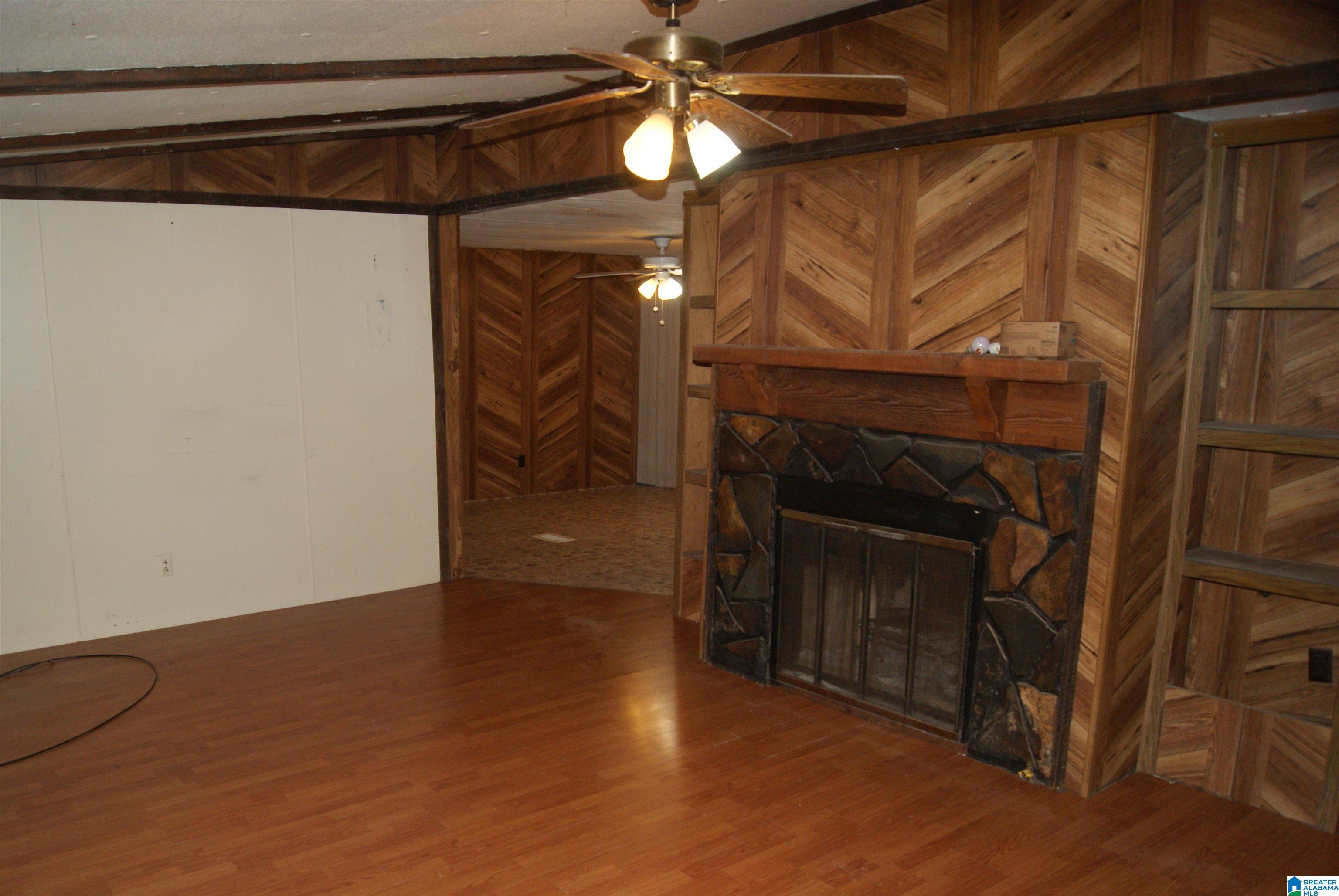 261 Highway 437 Sterrett, AL 35147 - Photo 23 of 32