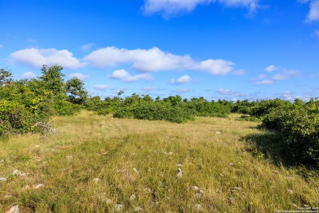 $2,697,570 | 875 Gypsum Mine Road, Fredericksburg, TX 78624