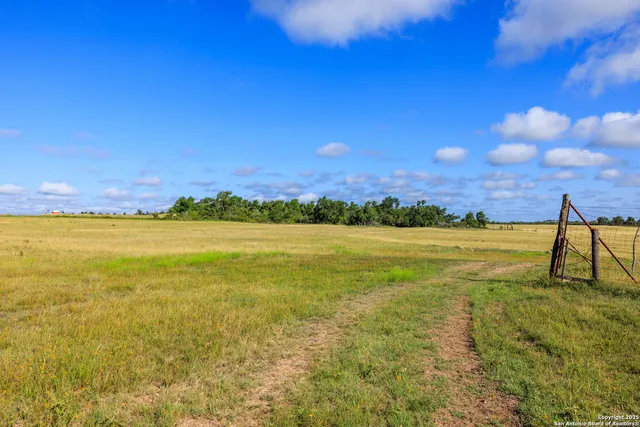 $2,697,570 | 875 Gypsum Mine Road, Fredericksburg, TX 78624