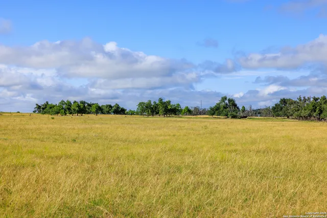 $2,697,570 | 875 Gypsum Mine Road, Fredericksburg, TX 78624