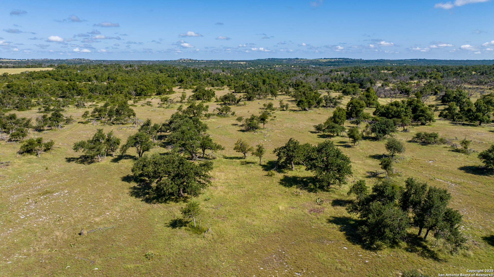 875 Gypsum Mine Road Fredericksburg, TX 78624 - Photo 7 of 29