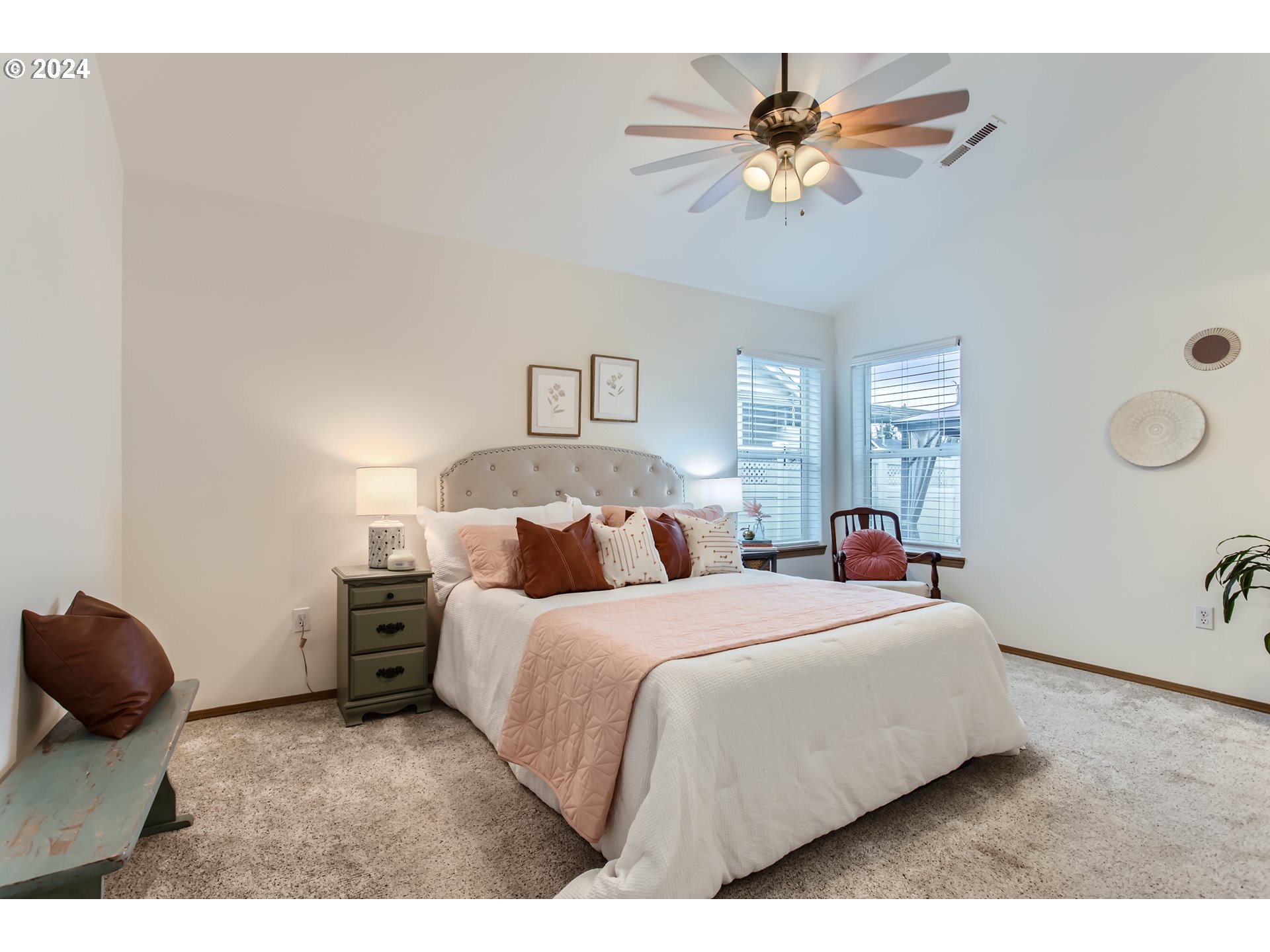 902 Southeast Rasmussen Boulevard Battle Ground, WA 98604 - Photo 17 of 34 Bedroom, Primary