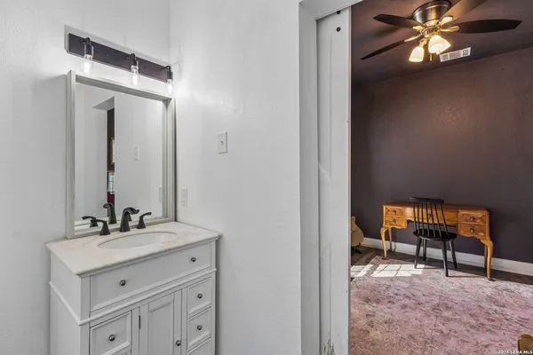 $2,500 | 1444 McKinley Avenue, San Antonio, TX 78210