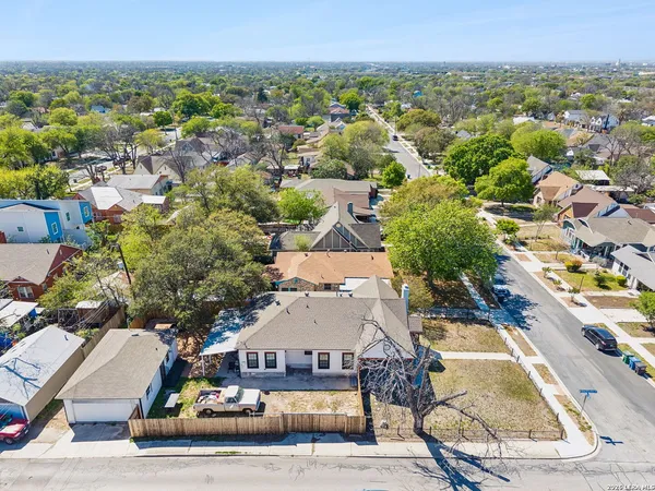 $2,500 | 1444 McKinley Avenue, San Antonio, TX 78210