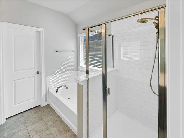 $2,400 | 2437 Roosevelt Road, Leander, TX 78641