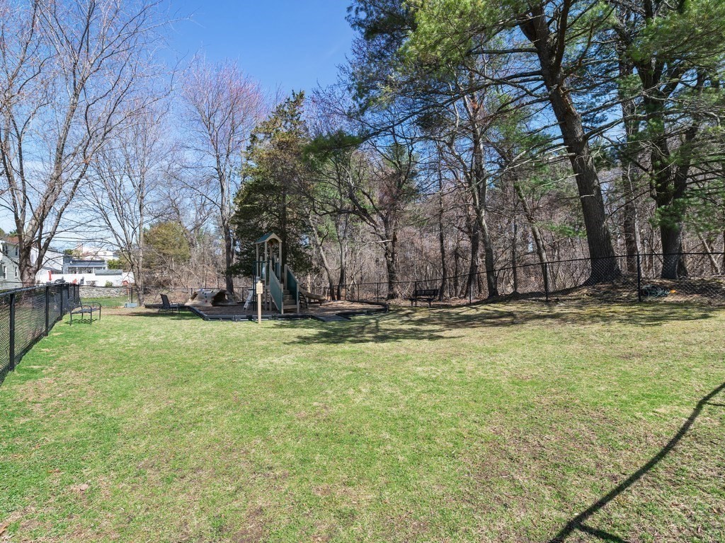 35 Jacqueline Road, Unit C Waltham, MA 02452 - Photo 30 of 36 Gallery Image 30