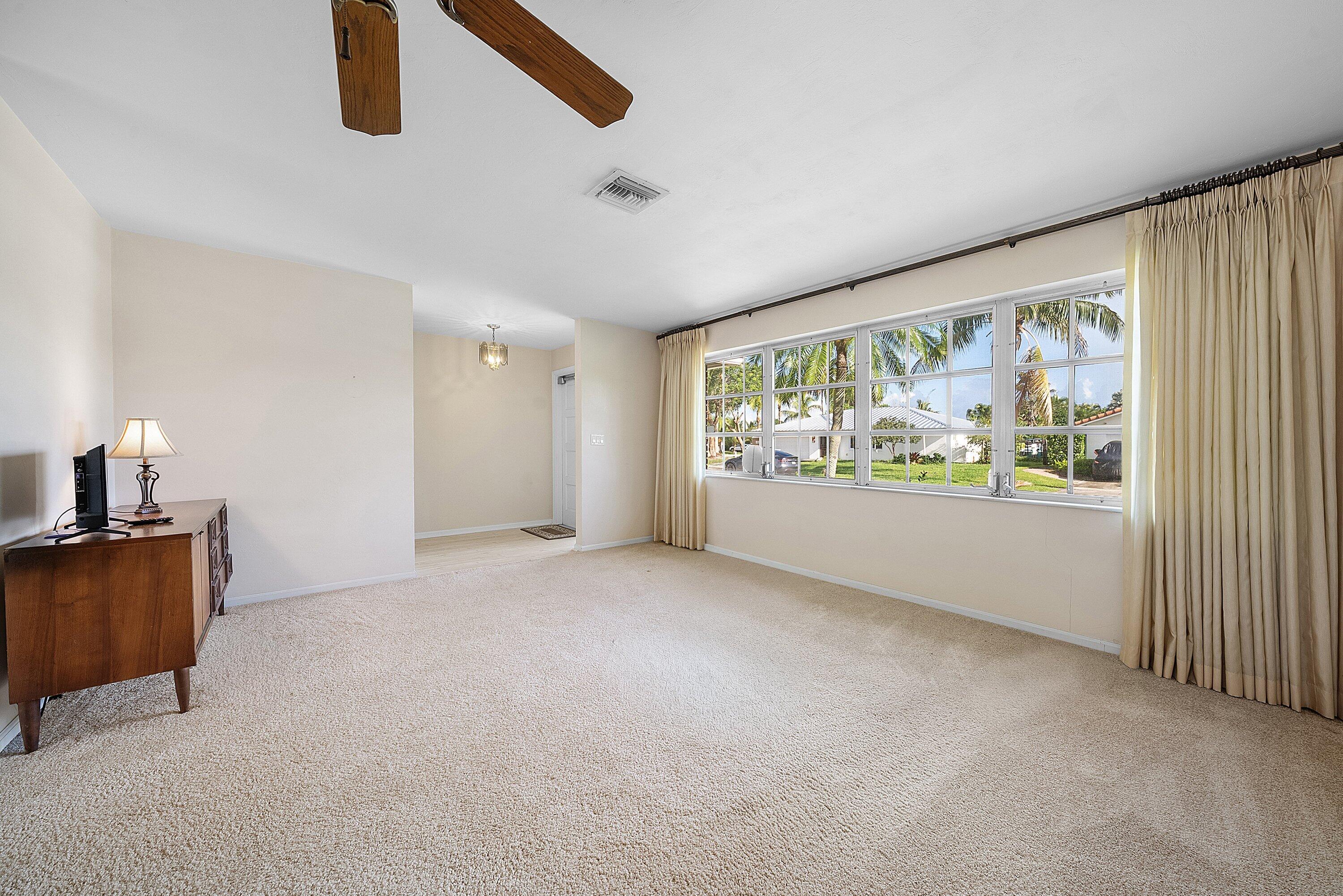 1060 Northwest 9th Street Boca Raton, FL 33486 - Photo 8 of 53 008-1060Northwest9thStreet-BocaRaton-FL-