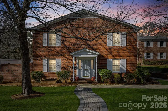 $335,000 | 1411 Kensington Road, Hendersonville, NC 28791