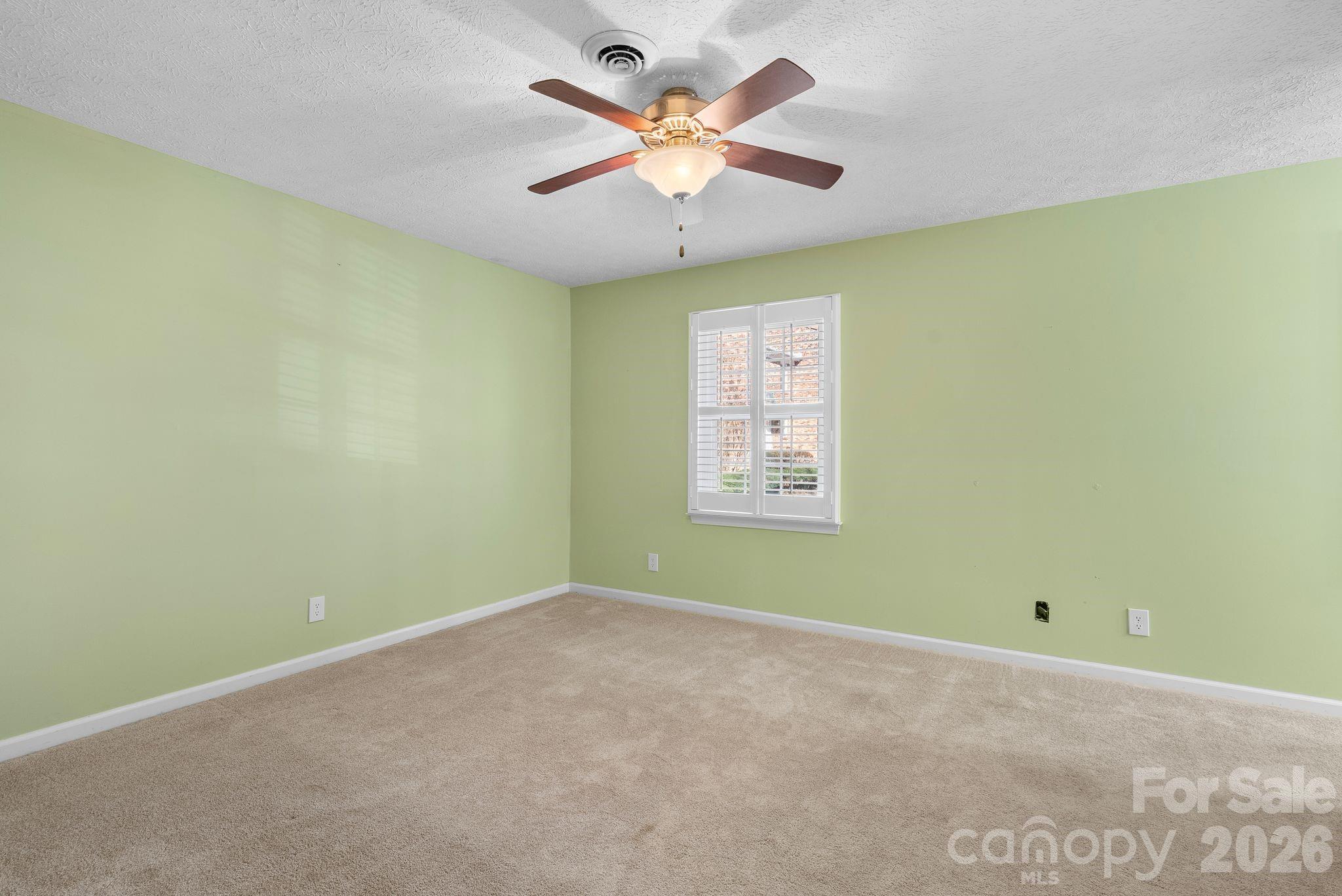 1411 Kensington Road Hendersonville, NC 28791 - Photo 25 of 41