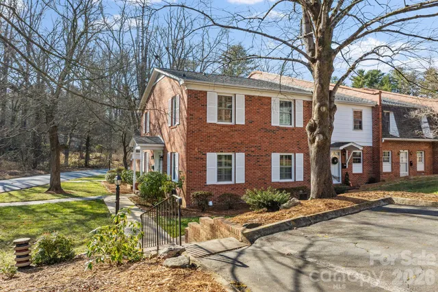 $335,000 | 1411 Kensington Road, Hendersonville, NC 28791