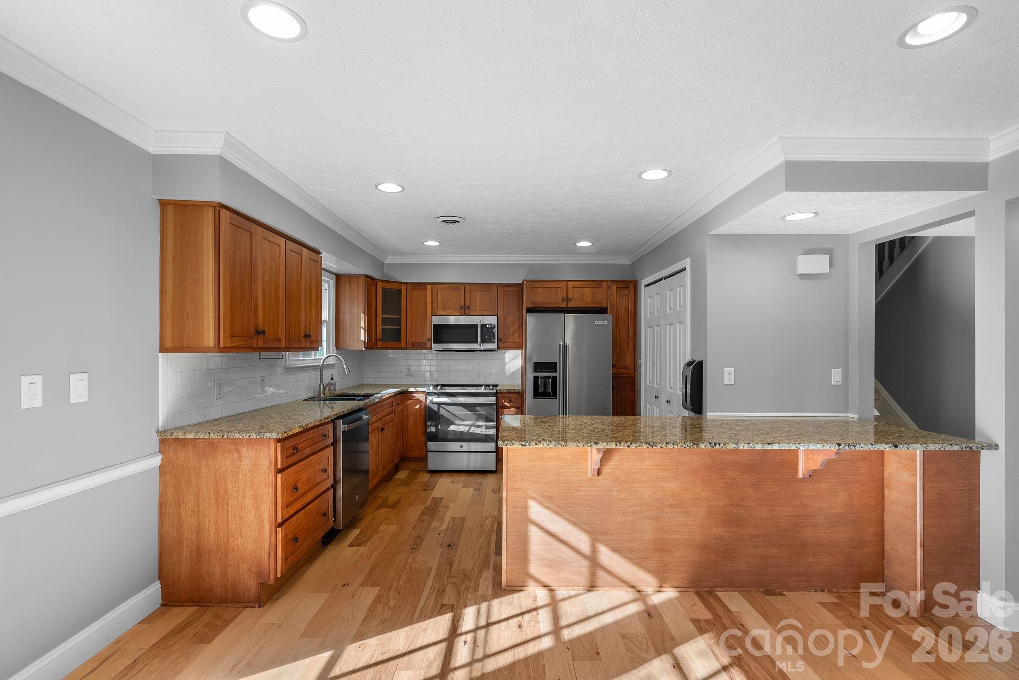 1411 Kensington Road Hendersonville, NC 28791 - Photo 10 of 41