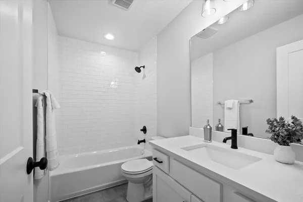 $599,900 | 1974 Lusitano Street, Shakopee, MN 55379