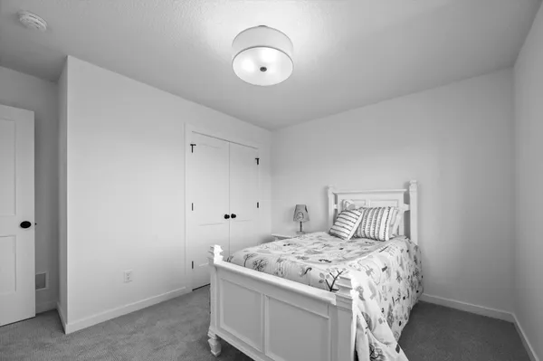 $599,900 | 1974 Lusitano Street, Shakopee, MN 55379