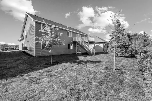 $599,900 | 1974 Lusitano Street, Shakopee, MN 55379