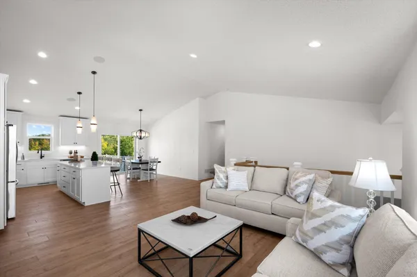 $599,900 | 1974 Lusitano Street, Shakopee, MN 55379