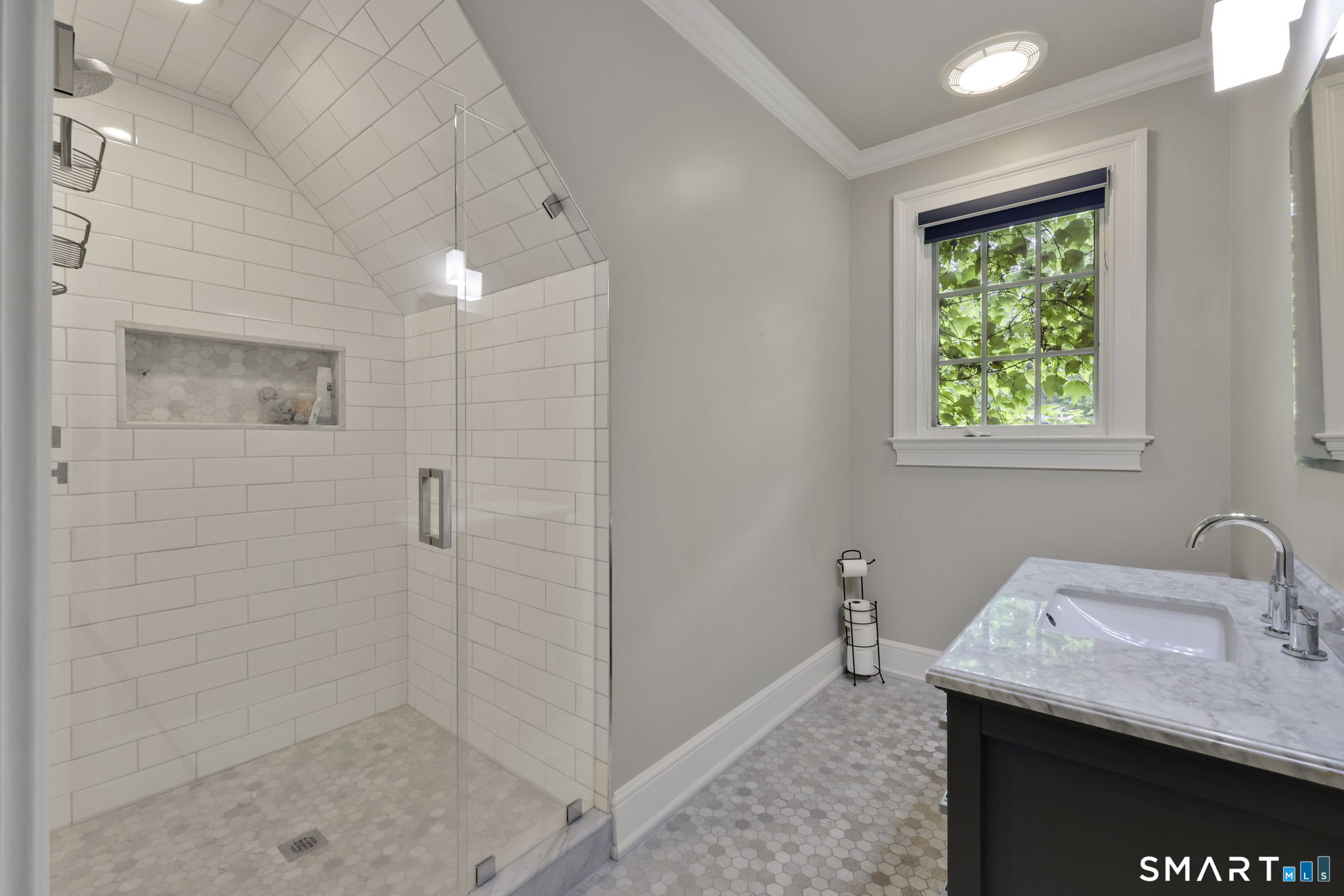 14 Robkins Road Avon, CT 06001 - Photo 29 of 40