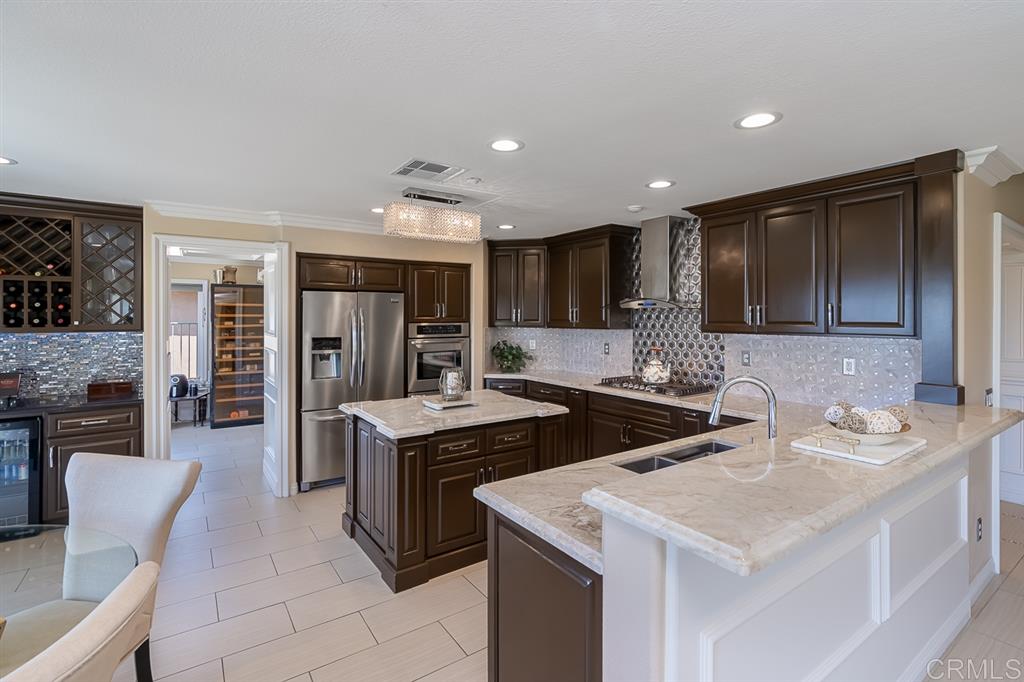 2308 Pointe Parkway Spring Valley, CA 91978 - Photo 5 of 22