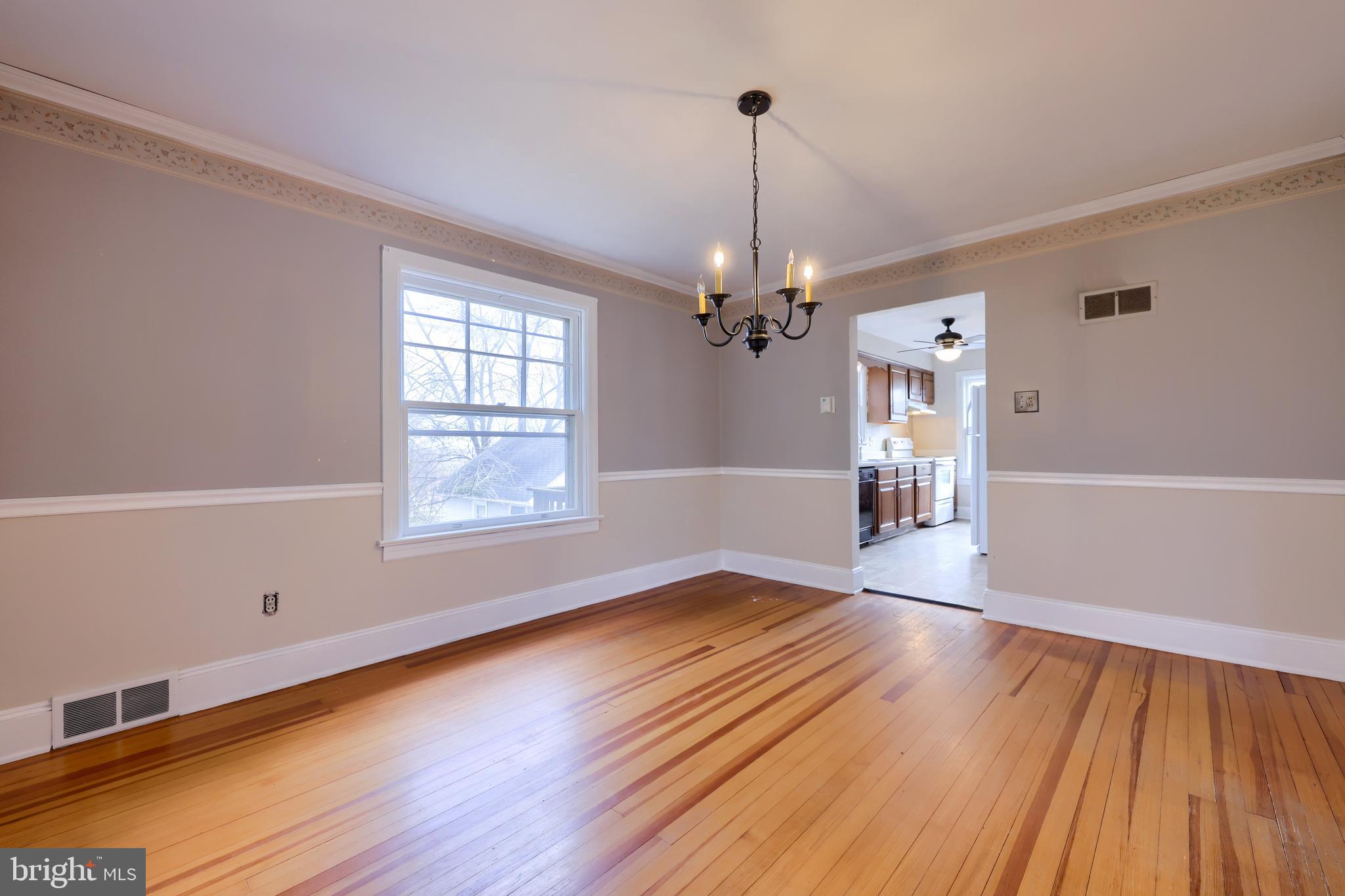 207 Leaders Heights Road York, PA 17402 - Photo 9 of 28