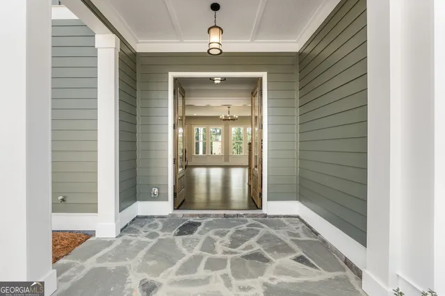 a view of an entryway