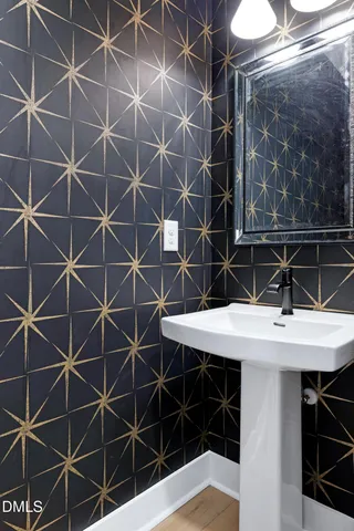 $999,000 | 1418 Joe Louis Avenue, Raleigh, NC 27610