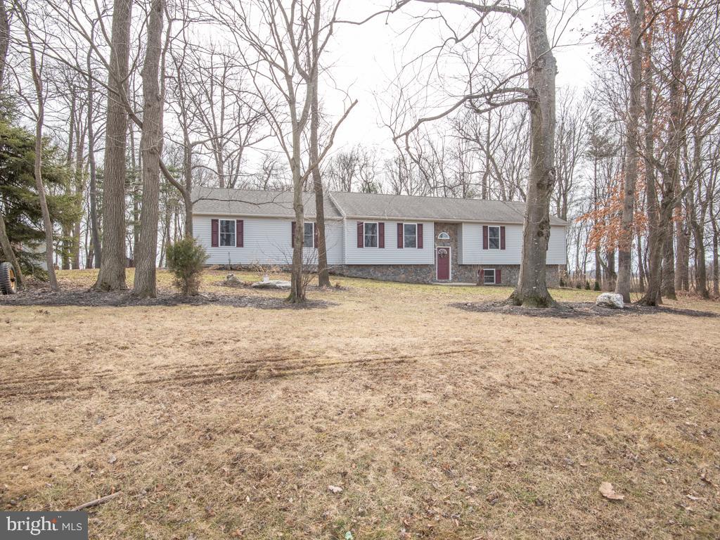 5900 Street Road Kirkwood, PA 17536 - Photo 3 of 49