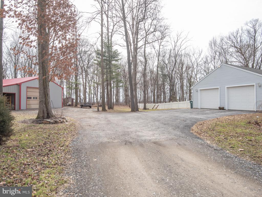 5900 Street Road Kirkwood, PA 17536 - Photo 4 of 49