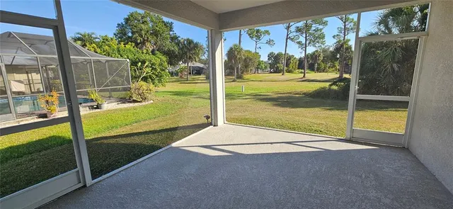 a view of an outdoor space