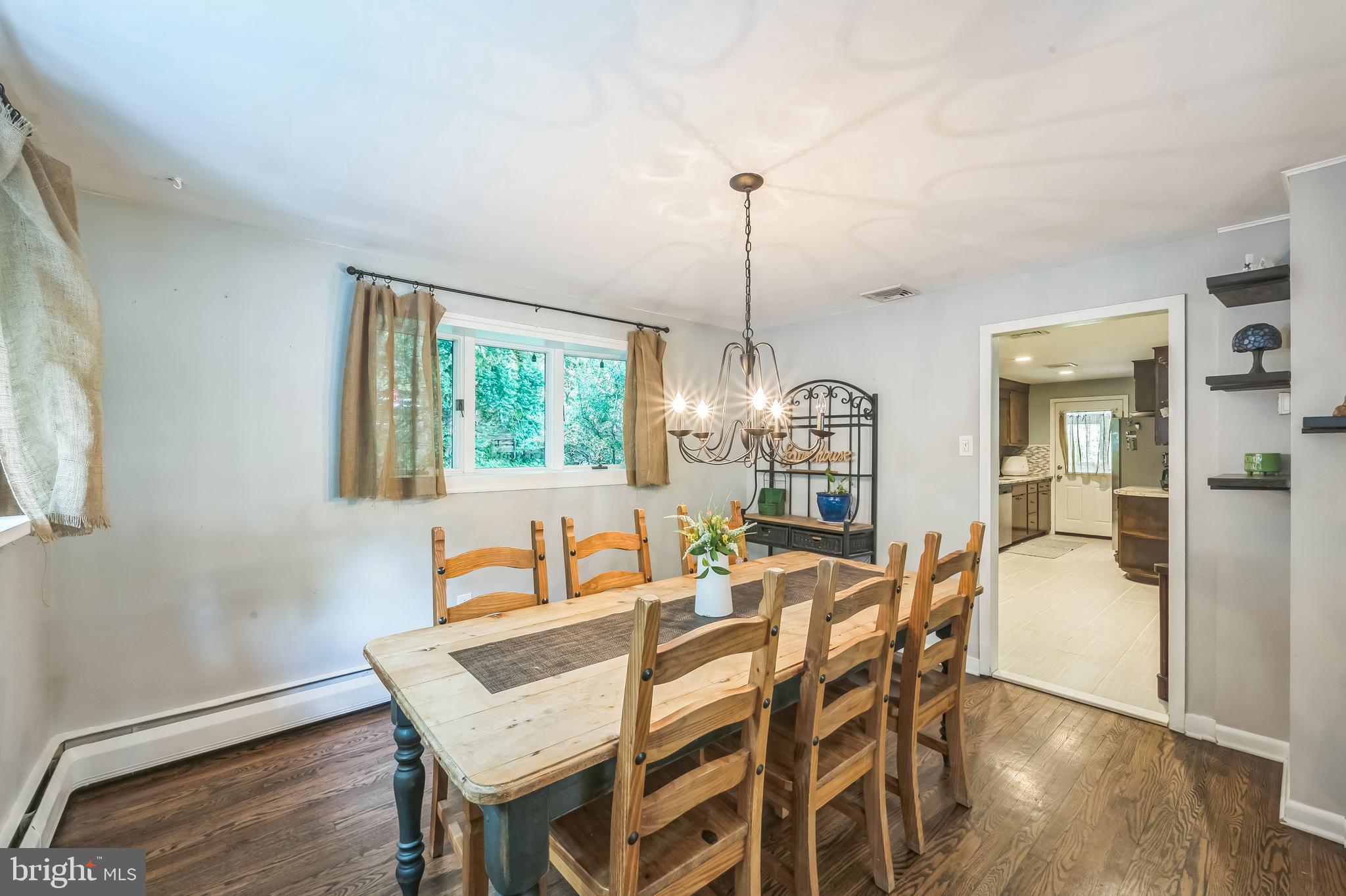 4554 Yates Road Bensalem, PA 19020 - Photo 8 of 33 Gallery Image 8