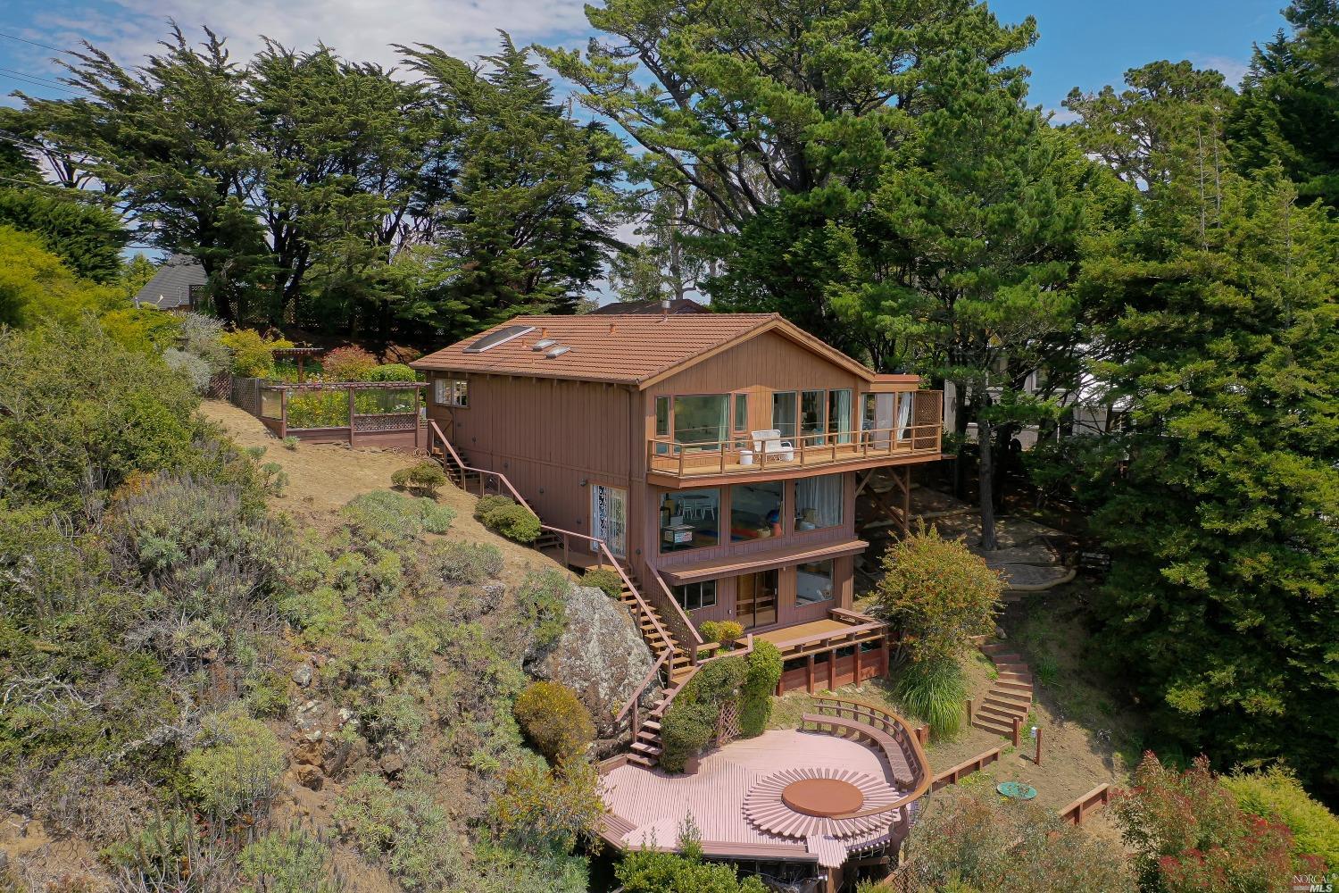 315 Panoramic Highway Mill Valley, CA 94941 - Photo 1 of 1