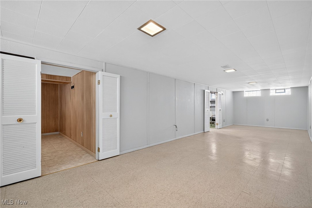 1806 Empire Road Wickliffe, OH 44092 - Photo 21 of 35 Basement with light floors